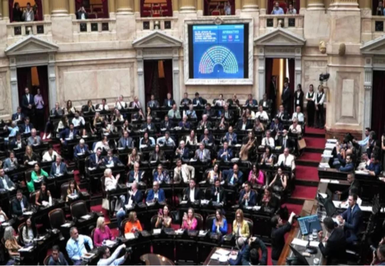 Imagen de Ficha limpia, democracia sucia